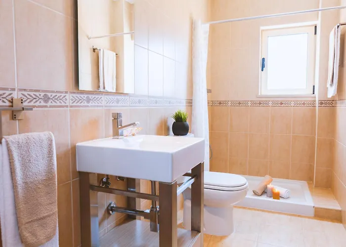 Maya Bay By Algarve Vacation * ギーア